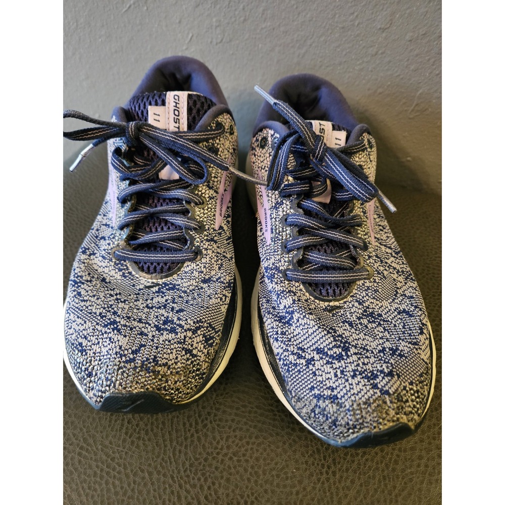 Brooks Ghost 11 Shoes Womens 7.5 running athletic sneakers Blue &purple